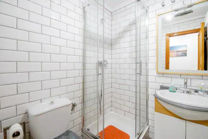 Apartamento Inteiro Acolhedor Perto Da Praia Торевьиа Экстерьер фото