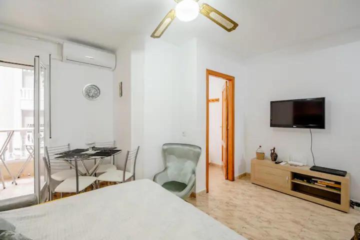Apartamento Inteiro Acolhedor Perto Da Praia Торевьиа Экстерьер фото